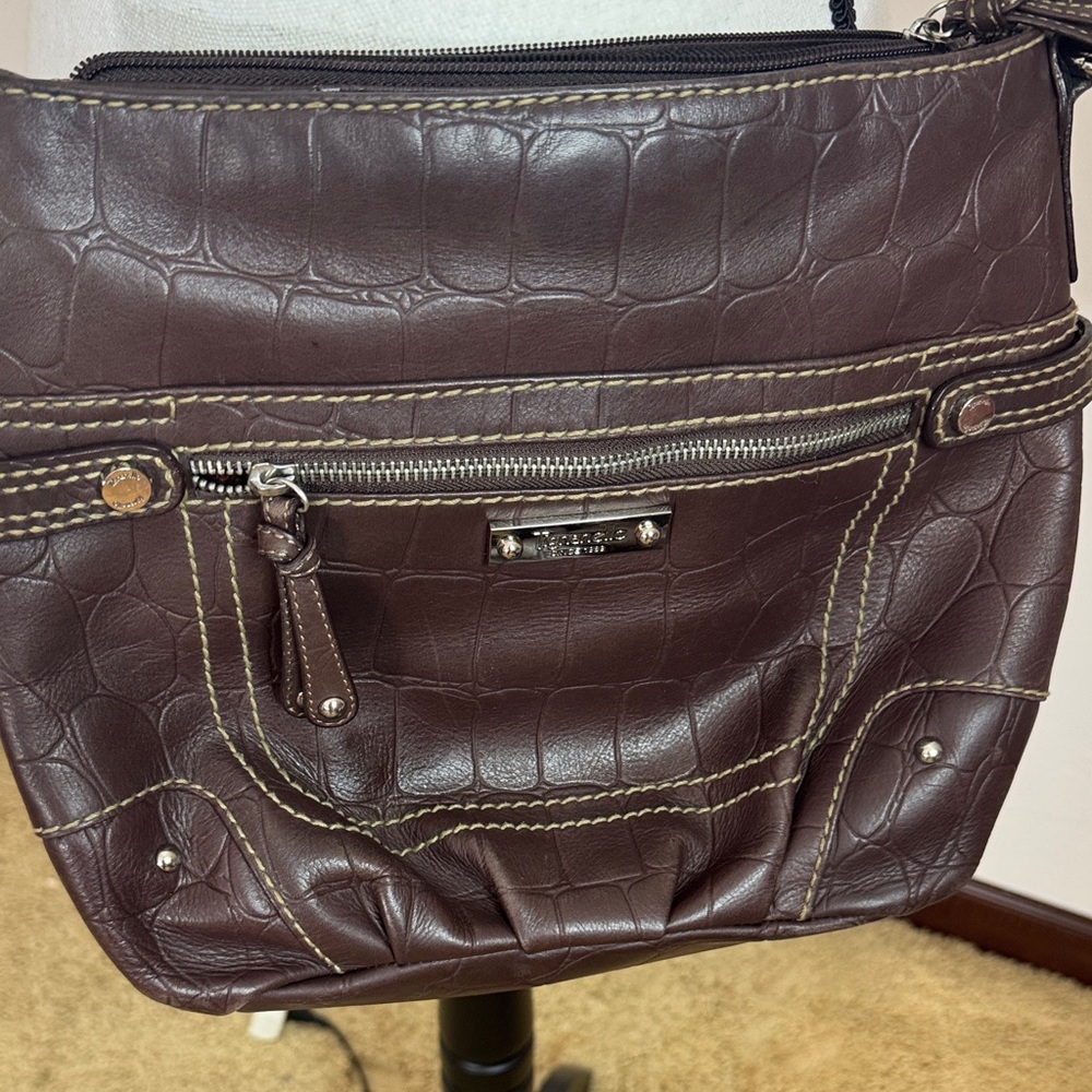 Tignanello Dark Brown Croc-Embossed Crossbody Bag BRN9332D - Picture 11 of 11